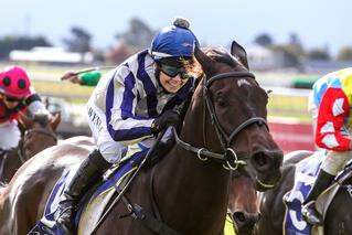 Who Dares Wins (NZ) takes out the Listed Easter Cup. Photo Cred: Race Images South